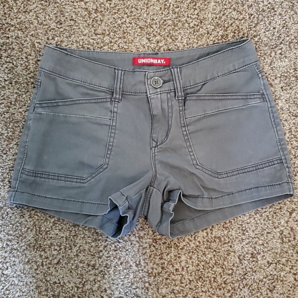 Juniors short shorts